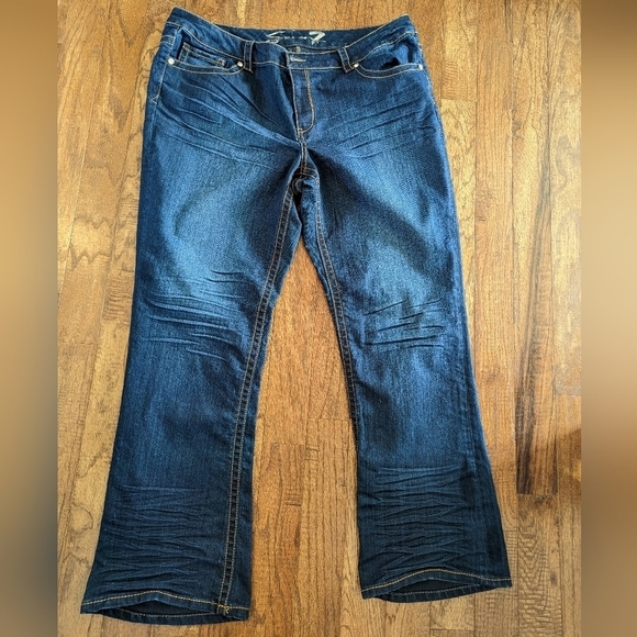 Seven luxe jeans from Lane Bryant, plus sz22, flare, crystal embellishments. - Picture 4 of 14